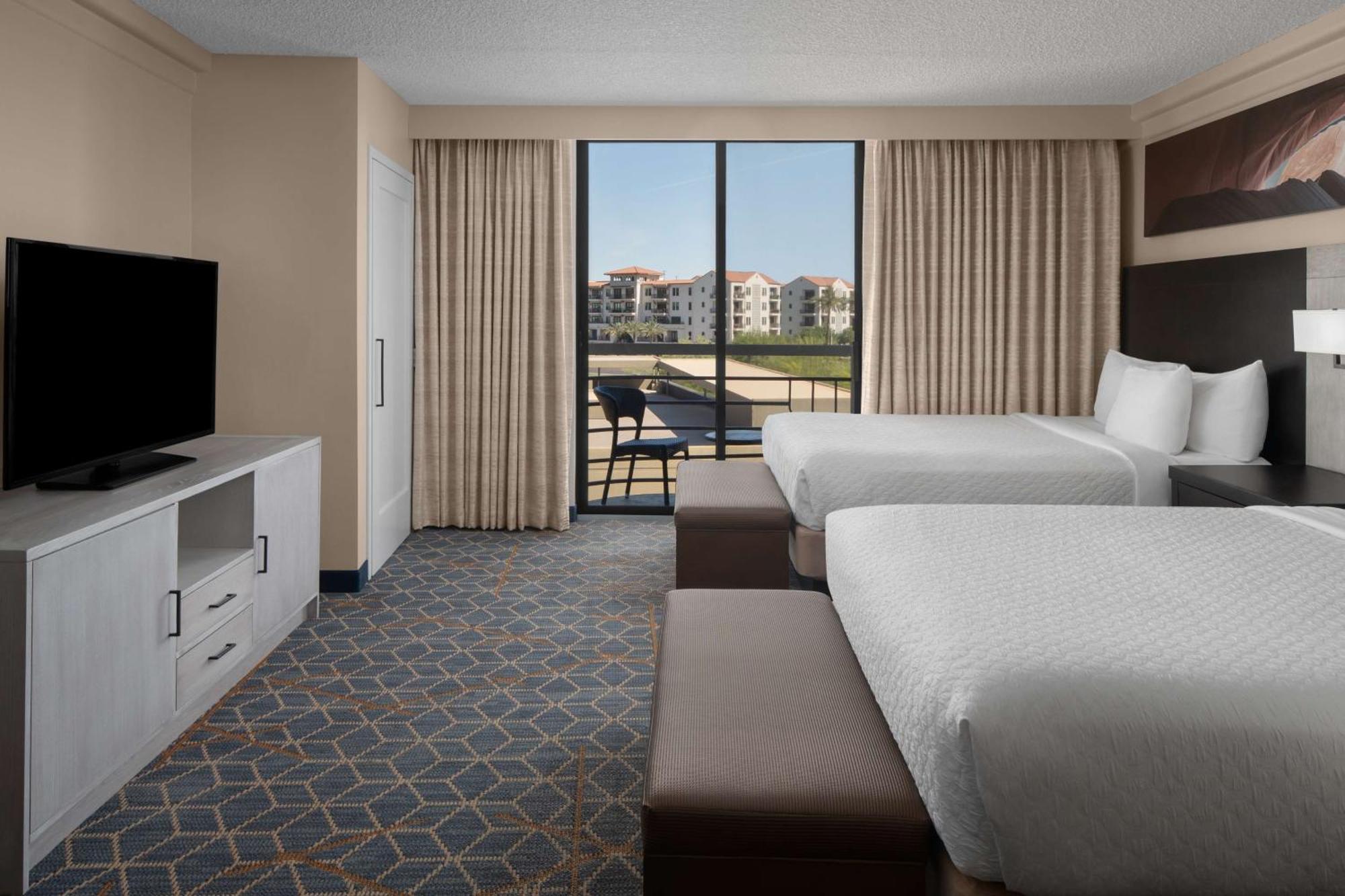 Embassy Suites By Hilton Phoenix Biltmore Exterior foto