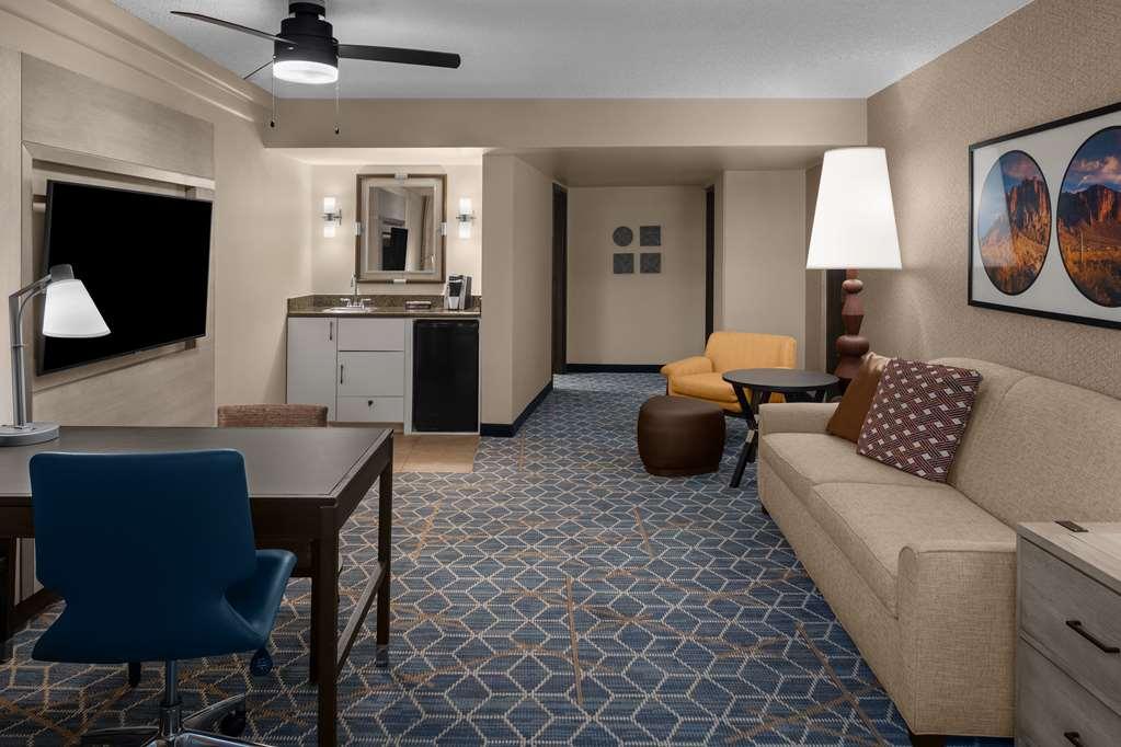 Embassy Suites By Hilton Phoenix Biltmore Quarto foto